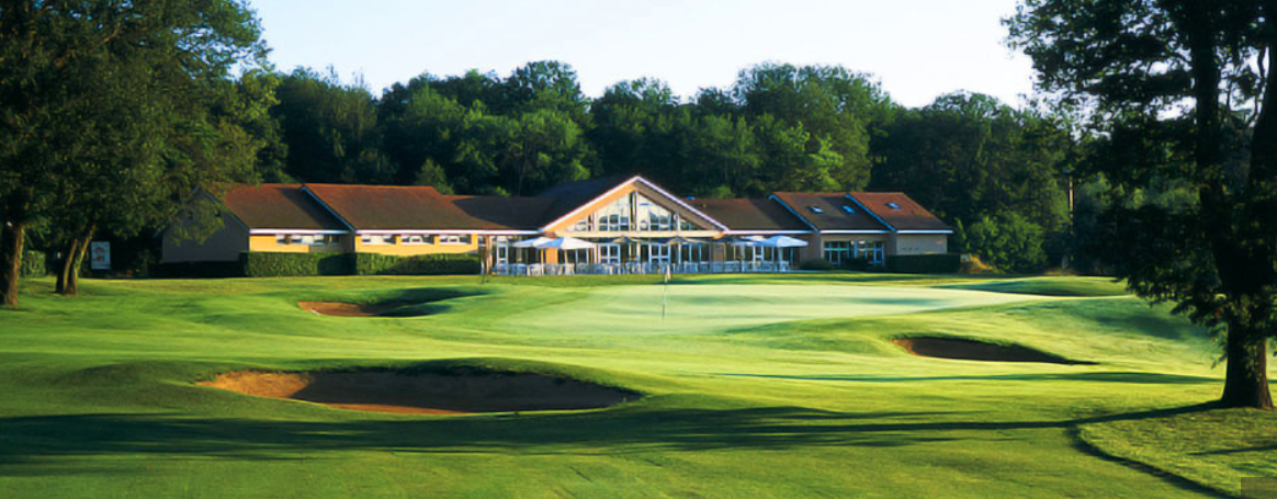 Golf du Château d’Avoise
